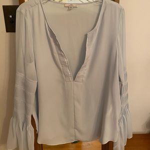 Halston blouse size medium